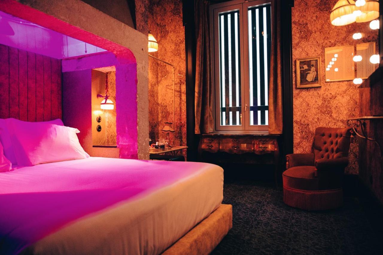 Pensao Madam's Guest house *