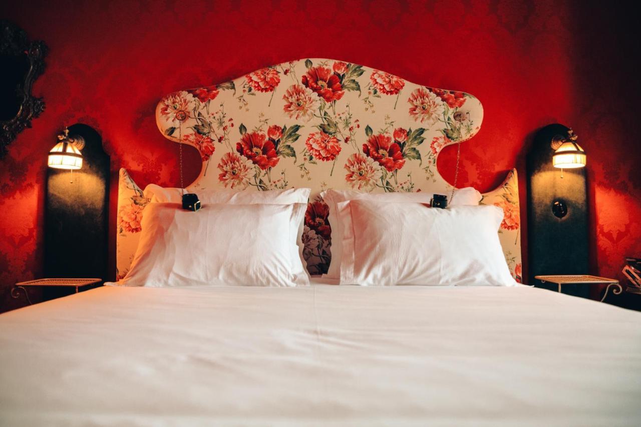 Pensao Madam's Guest house *